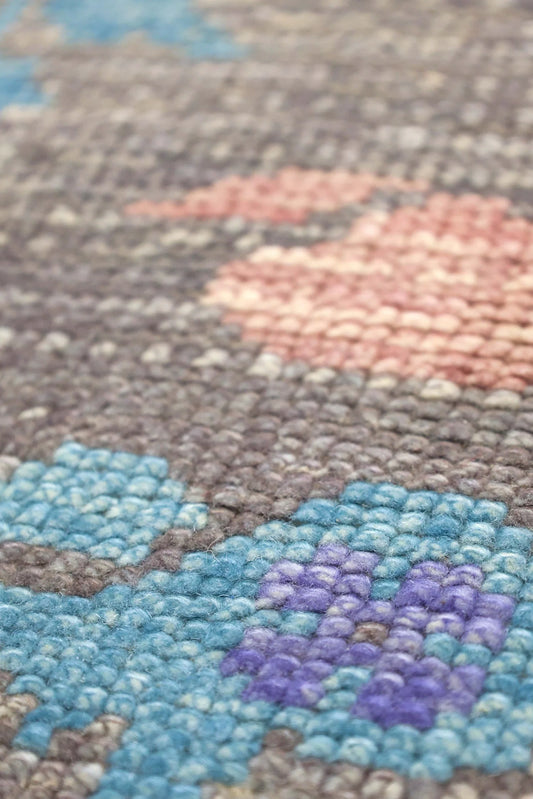 Hand Knotted Persian Knot