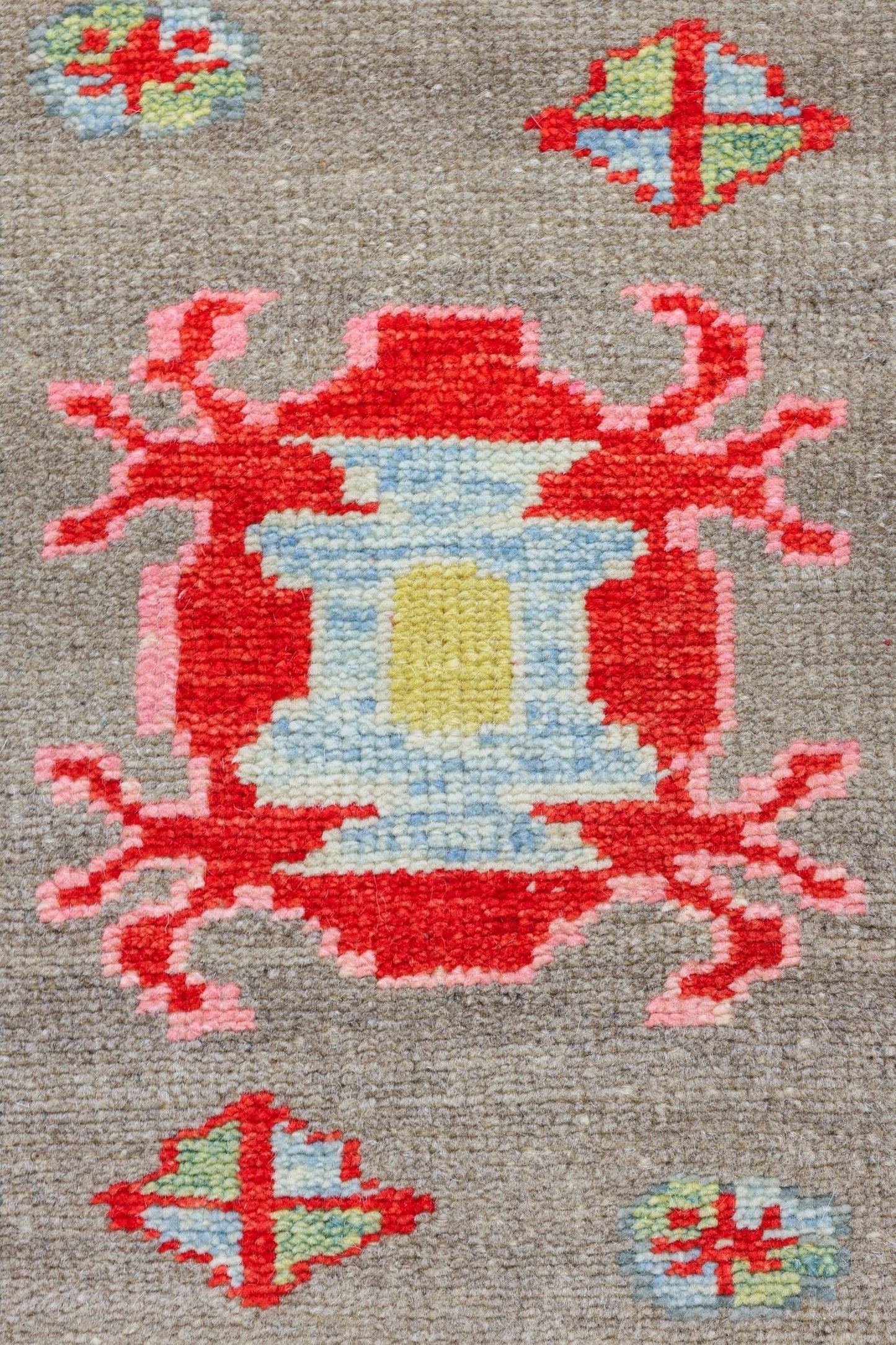 Hand Knotted Persian Knot